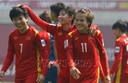 Thầy trò những cô gái &#39;vàng&#39; Việt Nam nói gì khi giành quyền vào chơi World Cup 2023?