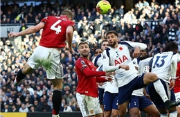 Những màn đại chiến vòng 25 Ngoại hạng Anh