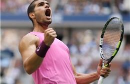 Alcaraz thắng nhanh Djokovic ở bán kết US Open 2025