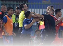 Thái Lan và Indonesia bị Liên đoàn bóng đá châu Á phạt nặng sau vụ ẩu đả xấu xí ở chung kết SEA Games