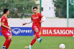 Giao hữu trước thềm AFF Cup: Tuyển Việt Nam chống lộ bài và hạn chế chấn thương