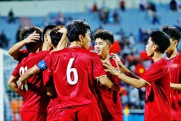 U17 Việt Nam - U17 Nhật Bản: Chinh phục thử thách