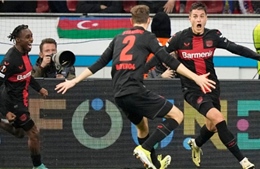 Leverkusen ngược dòng ngoạn mục vào tứ kết Europa League