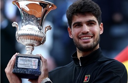 Đánh bại số 1 thế giới Sinner, Alcaraz vô địch Rome Open