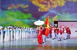 Kình ngư Nguyễn Huy Hoàng lần thứ 2 liên tiếp được chọn cầm cờ Đoàn Thể thao Việt Nam tại SEA Games