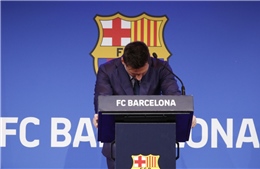 Messi nói lời chào tạm biệt sau &#39;cả cuộc đời&#39; ở Barcelona