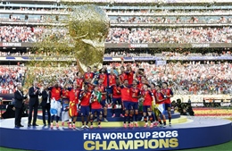 Sự thống trị tuyệt đối của đế chế La Roja mới