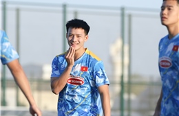 Huấn luyện viên Kim Sang-sik đối mặt ‘bão’ chấn thương