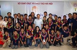 Rạng rỡ ngày về của các thí sinh Việt Nam sau thành công tại IMSO 2018