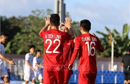Hiệp 1 trận U22 Việt Nam - U22 Lào: Tiến Linh tỏa sáng, Việt Nam dẫn trước 2 - 0