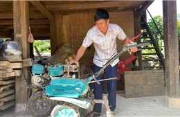 Hỗ trợ máy nông cụ giúp người dân vùng cao Mường Tè thoát nghèo