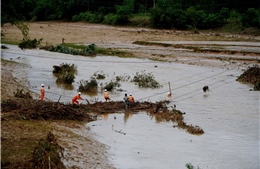PC Quảng Ngãi nỗ lực khôi phục cấp điện an toàn sau mưa lũ