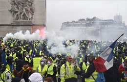 5 con số lý giải vì sao người Pháp tràn xuống đường biểu tình, đập phá