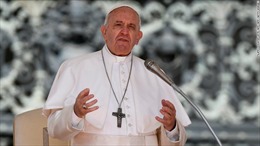 Giáo hoàng Francis lên án việc phá thai như ‘thuê sát thủ’