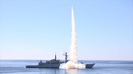Ấn tượng màn trình diễn hỏa lực của Hải quân Pakistan trên Biển Arab