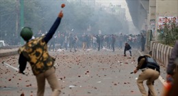 Biểu tình phản đối Chính phủ Ấn Độ leo thang bạo lực, ít nhất 2 người thiệt mạng