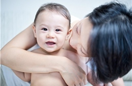 Phụ nữ Trung Quốc xin tinh trùng người ngoại quốc để sinh con