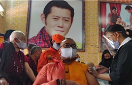 Bhutan hoàn thành tiêm vaccine phòng COVID-19 cho hầu hết dân số