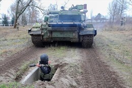 Anh điều vũ khí chống tăng, Canada đưa lực lượng đặc biệt đến Ukraine 