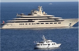 Đức tịch thu du thuyền lớn nhất thế giới của tài phiệt Nga