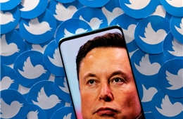 Elon Musk đề xuất thu phí các tài khoản thương mại trên Twitter 