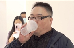 Người dân Trung Quốc được dùng vaccine COVID-19 dạng hít, khen như uống trà sữa