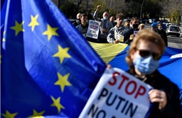EU sửa đổi chính sách theo hướng cô lập Nga