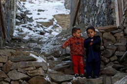 Mùa đông lạnh bất thường khiến người dân Afghanistan thêm cơ cực