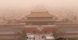 Bão cát &#39;nhuộm vàng&#39; bầu trời thủ đô Bắc Kinh của Trung Quốc