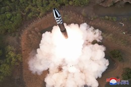 Thông tin về tên lửa nhiên liệu rắn Hwasong-18 của Triều Tiên
