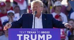 Quỹ chiến dịch tranh cử của cựu Tổng thống Trump tăng vọt sau tin bị truy tố