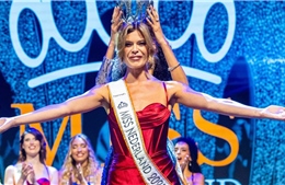 Thí sinh chuyển giới đầu tiên đăng quang Hoa hậu Hà Lan 