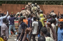 Khối Tây Phi ra tối hậu thư về can thiệp quân sự tại Niger