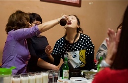 Giới trẻ Hàn Quốc già sớm, đổ bệnh vì lối sống thiếu lành mạnh