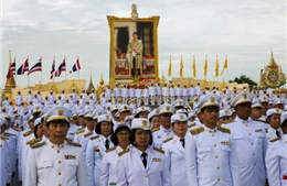 Thái Lan mở khóa huấn luyện trung thành với Nhà Vua