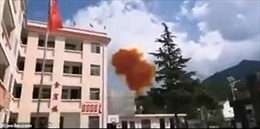Tên lửa đẩy vệ tinh của Trung Quốc suýt rơi trúng trường học