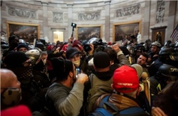 Nhiều người bị đuổi việc sau khi tham gia cuộc bạo loạn ở tòa nhà Quốc hội Mỹ 