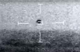 Video vật thể bí ẩn bay gần tàu Hải quân Mỹ