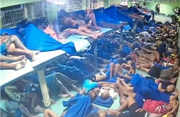Nhà tù thành ổ dịch COVID-19, Thái Lan cân nhắc trả tự do cho 50.000 tù nhân