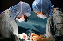Nhân viên an ninh giả làm bác sĩ phẫu thuật khiến bệnh nhân tử vong