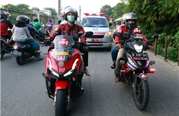 Chuyện về nhóm tình nguyện xe máy dẹp đường cho xe cứu thương ở Indonesia