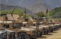 Taliban bán vũ khí Mỹ bỏ lại ở Afghanistan cho Iran?