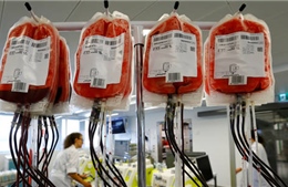 Mỹ đối mặt với cuộc khủng hoảng thiếu máu y tế do đại dịch COVID-19