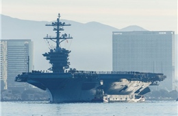 Tàu sân bay Mỹ bất ngờ xuất hiện ngoài khơi bán đảo Triều Tiên