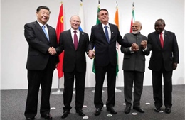 Tổng thống Putin tiết lộ BRICS đang phát triển đồng tiền dự trữ quốc tế mới