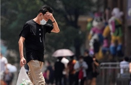 Người dân Trung Quốc trải qua đợt nắng nóng khắc nghiệt