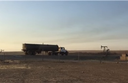 Syria cáo buộc lực lượng Mỹ lấy trái phép 35 xe chở dầu