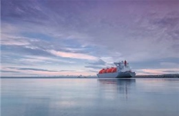 Hàng chục tàu chở LNG tắc nghẽn ngoài khơi châu Âu giữa khủng hoảng năng lượng