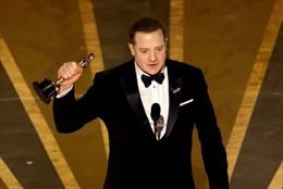 Brendan Fraser giành giải Oscar Nam diễn viên chính xuất sắc nhất