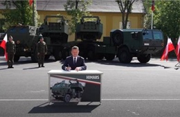 Ba Lan ký thỏa thuận mua 486 bệ phóng HIMARS